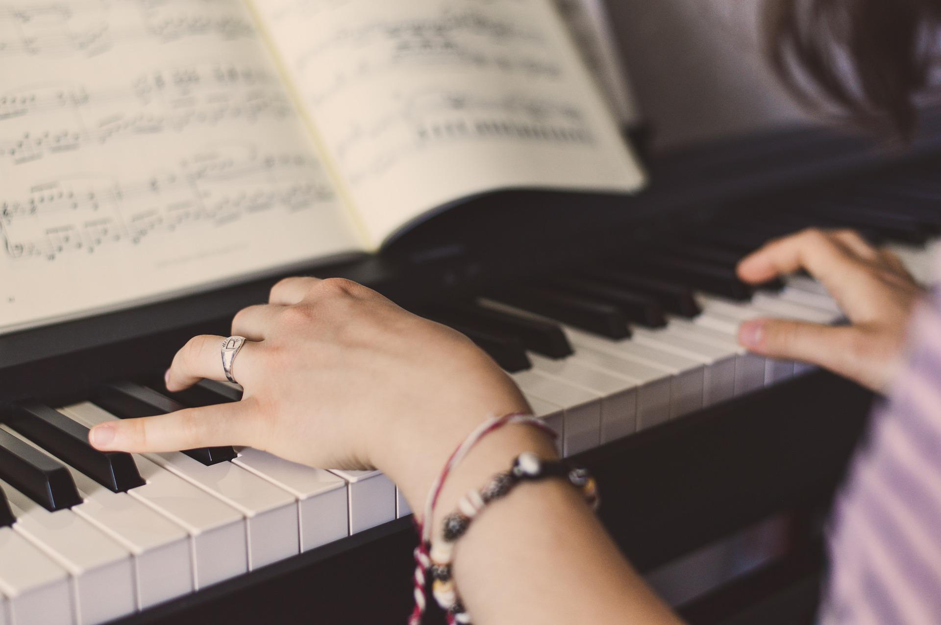 Corso di pianoforte con Simone Pilloni